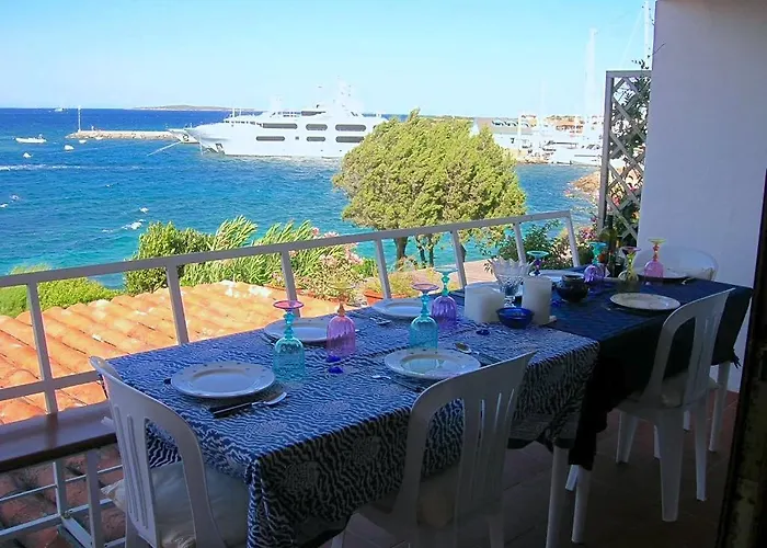 Apartament House On The Sea