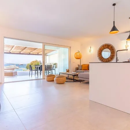 公寓 House On The Sea