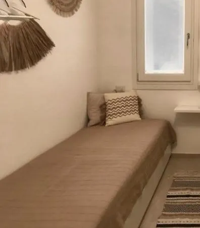 House On The Sea * 포르투로톤도