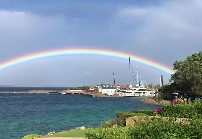 House On The Sea Daire