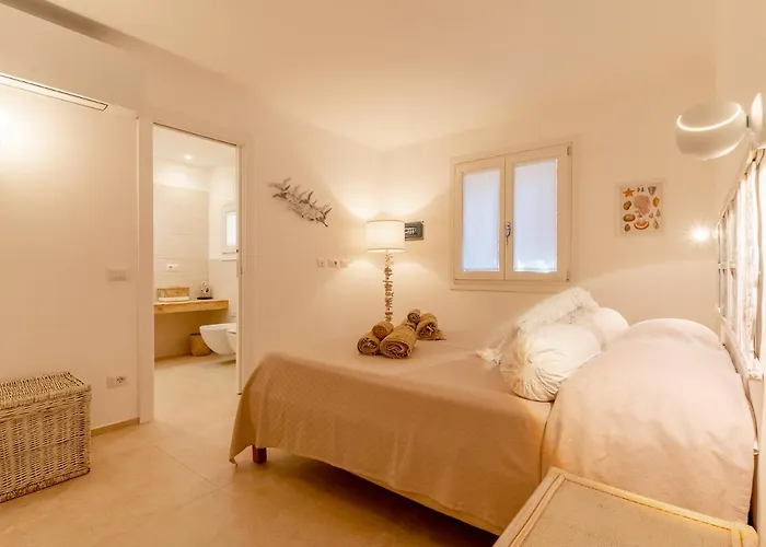 House On The Sea * Porto Rotondo